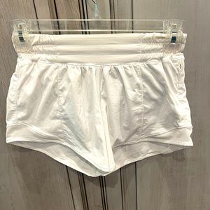 Lululemon Hotty Hot Low-Rise Size 0 White 4”